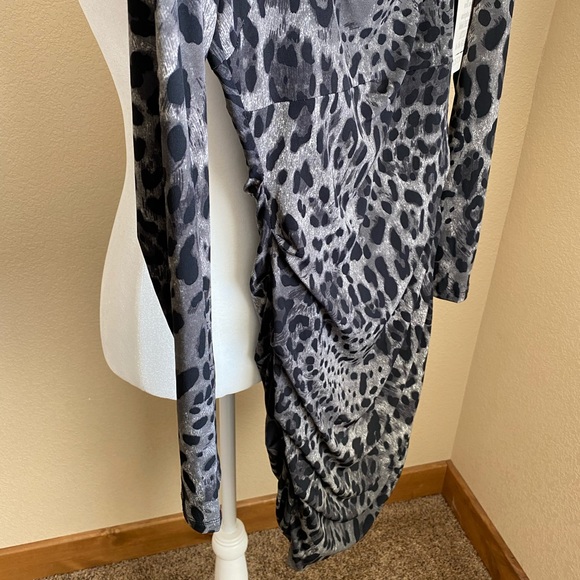 Leopard dress - Picture 2 of 3